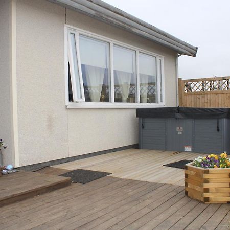 Stori-Bakki Guesthouse-With Hot Tub Еґільсстадір Екстер'єр фото